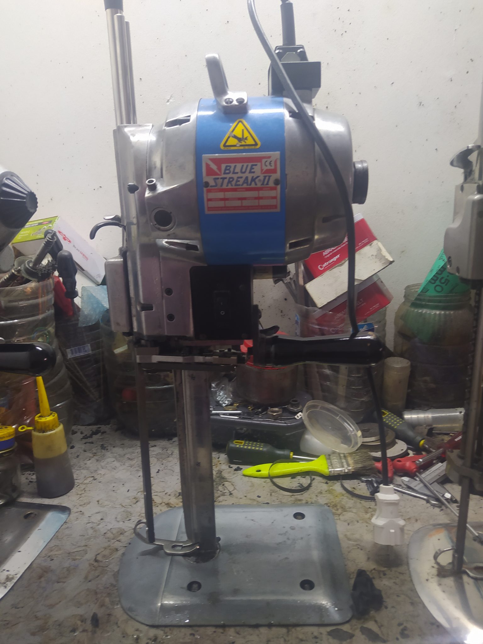 Satılık İkinci El Eastman 10 inç Kumaş Kesim Motoru